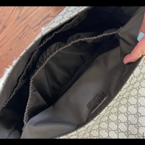 COPY - GUCCI GG SUPREME DIAPER BAG